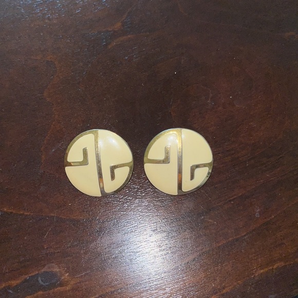 House of Harlow 1960 Jewelry - ⭐️SALE⭐️ ⭐️cream & gold earrings